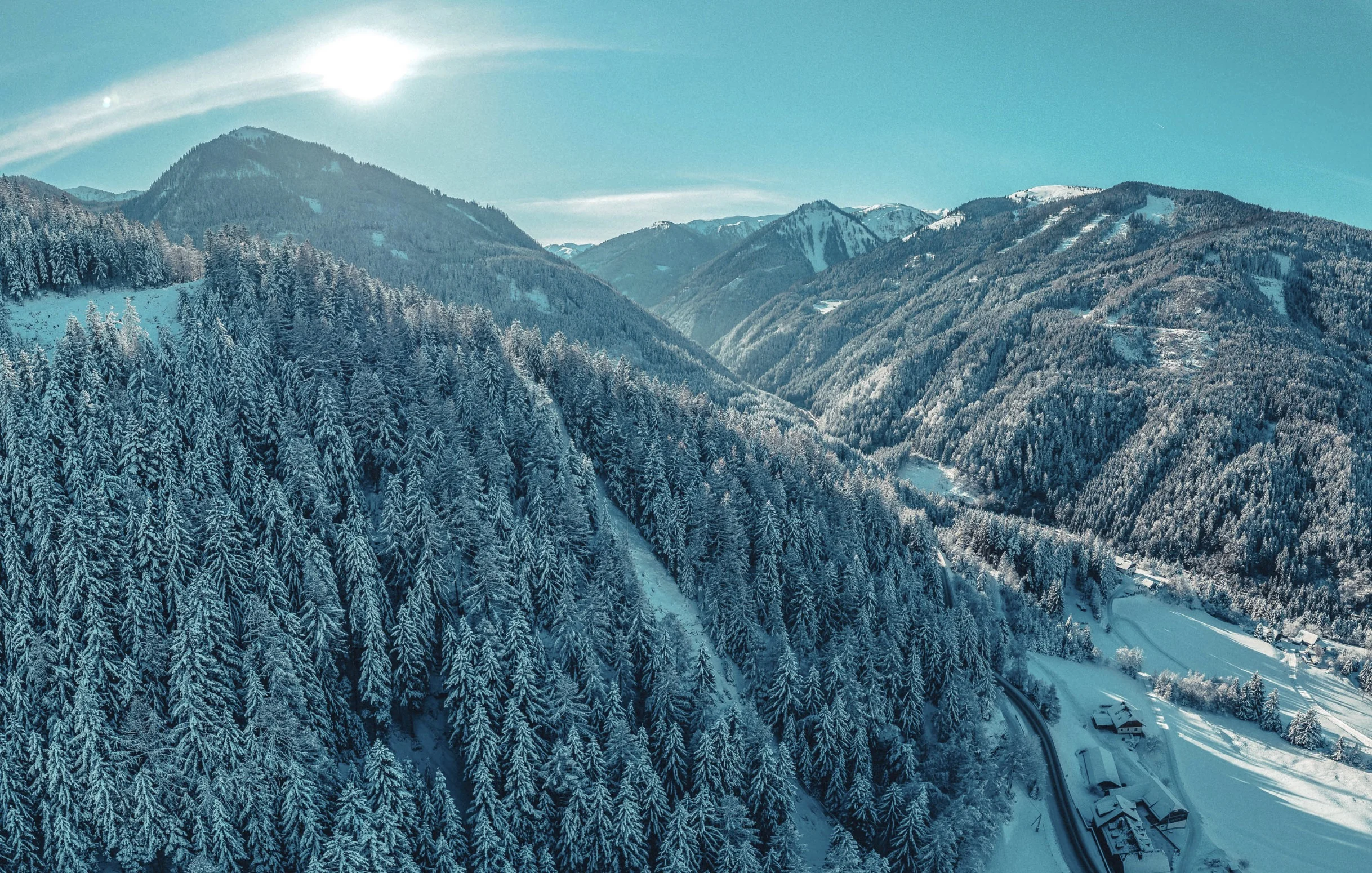 Verschneite Berglandschaft im Donnersbachtal