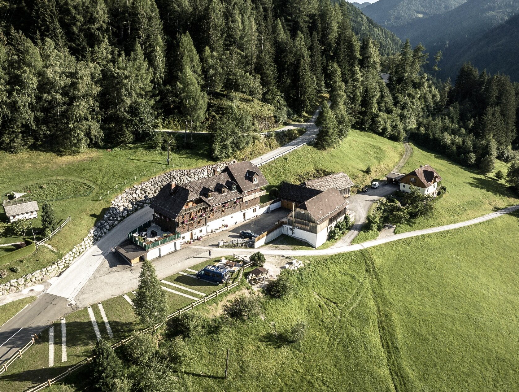 Ertlschweigerhaus – um 150845